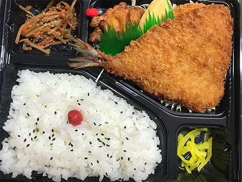 アジフライ弁当